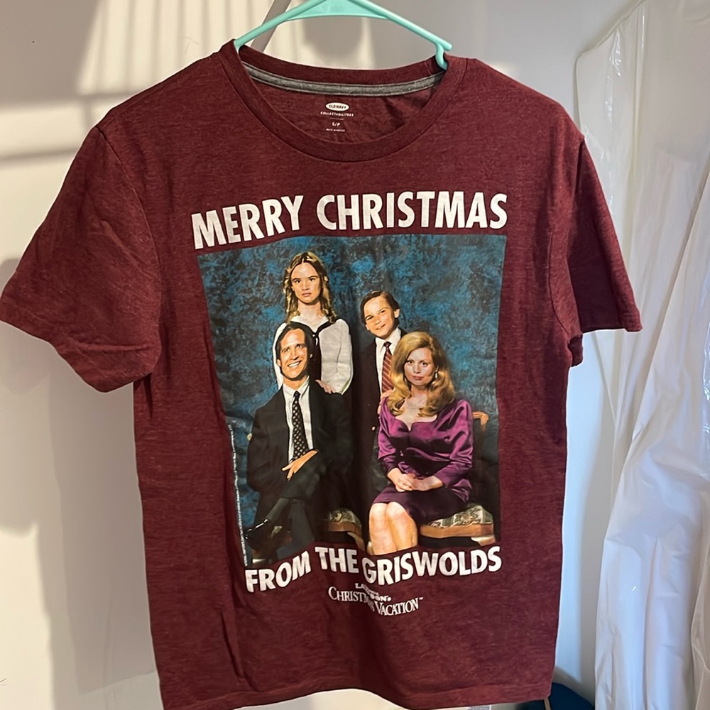 Old navy Christmas vacation tshirt